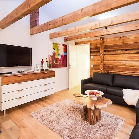 Gemütliches Chalet, 2 Min Vom Kirchplatz By Zermattstays *