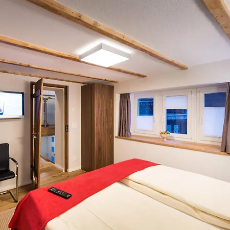 Tatil Evi Gemuetliches Chalet, 2 Min Vom Kirchplatz By Zermattstays *